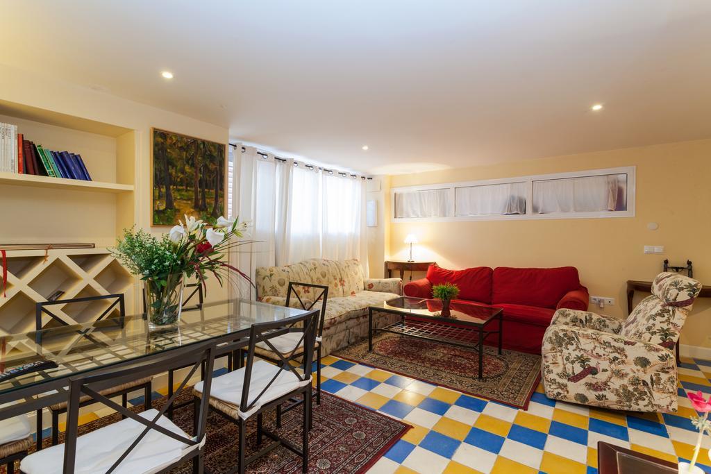 Las Casas De Moratin Siviglia Esterno foto